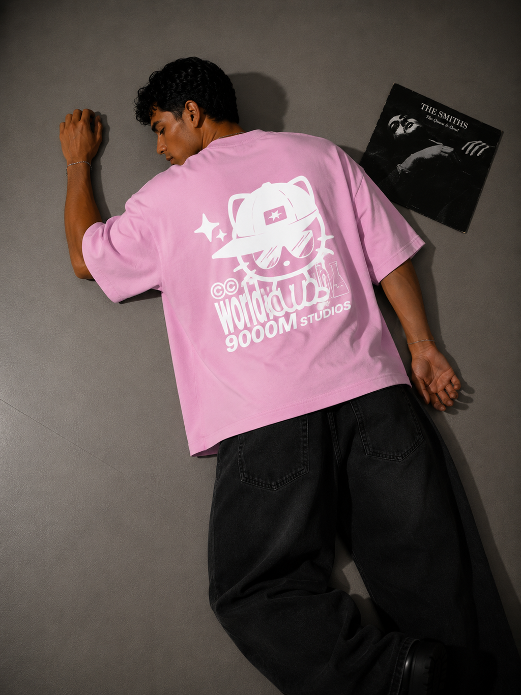 WORLDCLUB 9000 pink oversized tee by 9000M – fabric detail